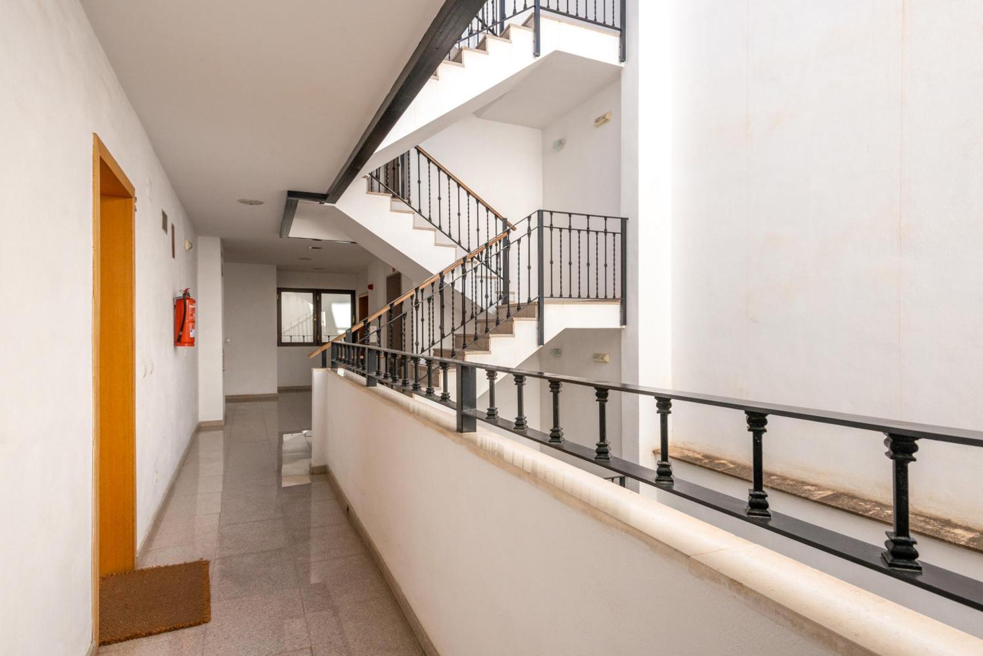 First Floor Near Macarena Church 세비야 외부 사진
